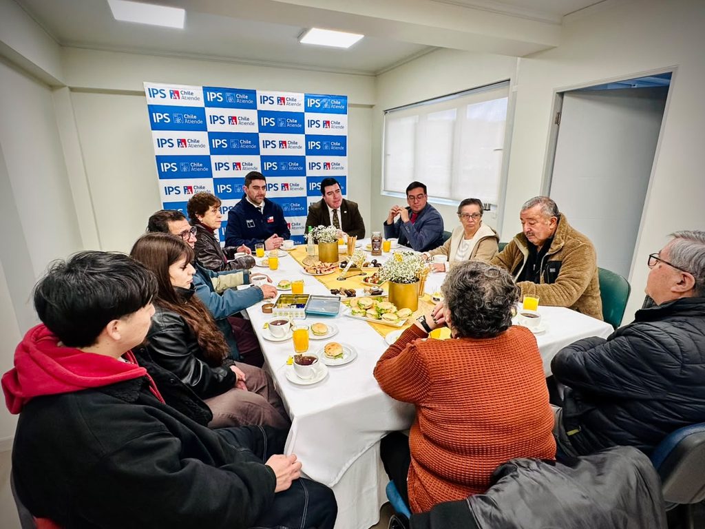 Autoridades regionales celebran el 15 aniversario del Bono Bodas de Oro con matrimonios de La Araucanía