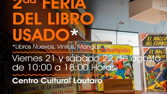 Personas explorando una selección de libros usados y vinilos en la Feria del Libro de Lautaro