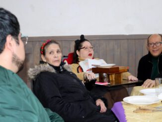 Socios y autoridades durante el almuerzo de camaradería por el 44 aniversario del Club de Discapacitados de Villarrica