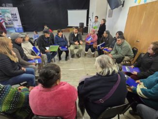Entrega de fondos a agricultores de Pucón beneficiados por INDAP y CONADI
