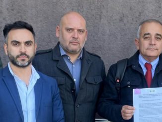 Dirigente de FENATE denunciando la falta de transparencia del Gobierno Regional de La Araucanía