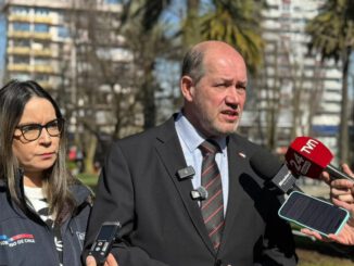 Autoridades regionales de La Araucanía informando sobre el pago de bonos de recuperación tras sistema frontal