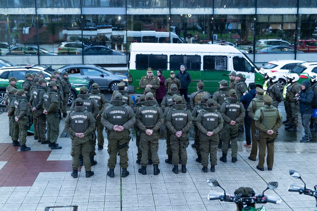 Carabineros realizando controles preventivos en La Araucanía durante operativo nacional