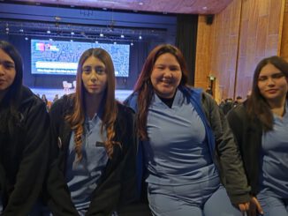 Estudiantes y autoridades en el hito regional del mes de la Educación Técnico Profesional en La Araucanía