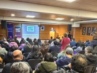 Lanzamiento del programa de educación Matemática Conectada en la región de La Araucanía con docentes y autoridades