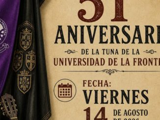 Integrantes de la Tuna de la Universidad de La Frontera durante una presentación musical en Temuco.
