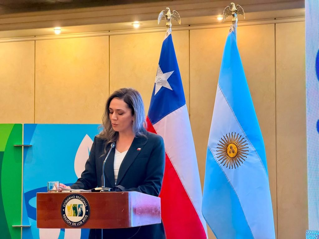 Alcalde y concejales de Lonquimay participan en el Comité de Integración Los Lagos en Valdivia