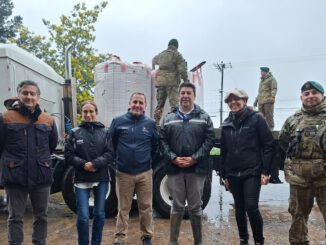 Subsecretario de Agricultura Francesco Venezian durante su visita a terrenos afectados en la Región de La Araucanía