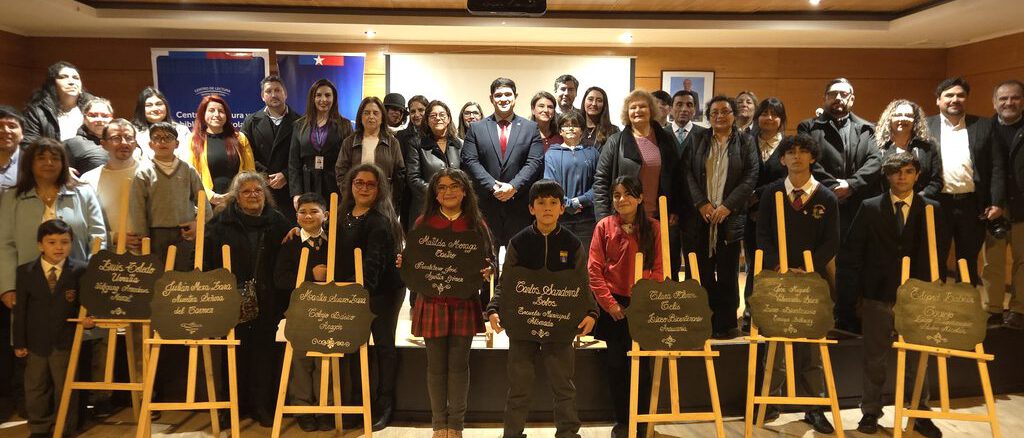Estudiantes de La Araucanía premiados por el programa Booktubers CRA del Ministerio de Educación