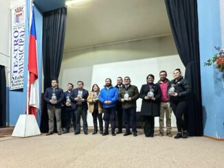 Estudiantes participando en la Posta Patriótica entre Purén y Los Sauces