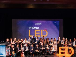 Líderes educativos seleccionados como finalistas del Premio LED 2026 en Chile.
