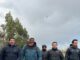 Senador Miguel Becker y autoridades locales recorriendo zonas inundadas en Carahue tras intensas lluvias.