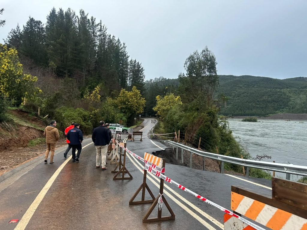 Autoridades regionales y municipales evalúan los daños en la ruta S-70 que afectan la asistencia escolar