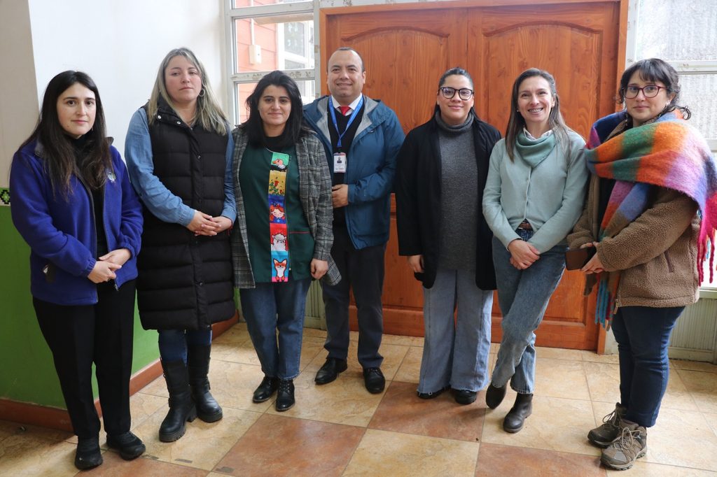 Subsecretaria de Ciencia visita escuela rural en Villarrica junto a estudiantes y docentes del Programa Explora