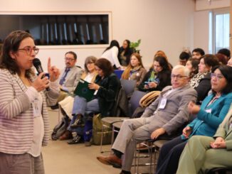 Participantes y autoridades reunidos en el primer seminario de convivencia educativa realizado en Villarrica