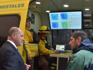 Autoridades regionales en el Monumento Natural Cerro Ñielol llamando a la prevención de incendios en Fiestas Patrias