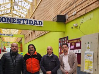 Entrega de sillas de ruedas por el Rotary Club en escuelas rurales de Collipulli para mejorar la movilidad escolar