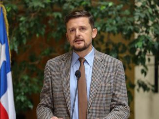 Diputado Stephan Schubert criticando la interpelación al canciller Francisco Pérez Mackenna en el Congreso