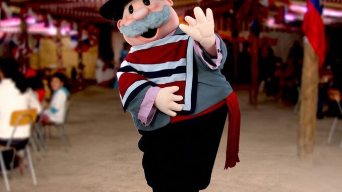 Dr. Simi celebrando Fiestas Patrias con baile de cueca y comida típica en farmacia