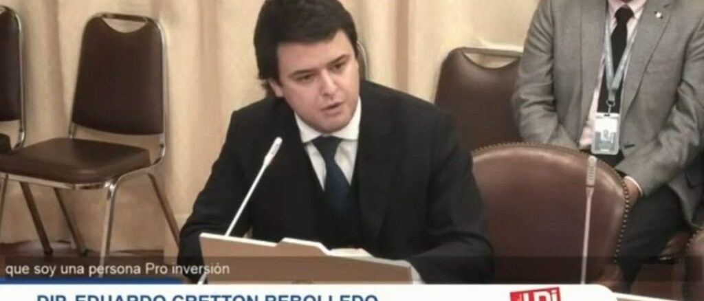 El diputado Eduardo Cretton en el Congreso manifestando su oposición al vertedero Pintamahuida