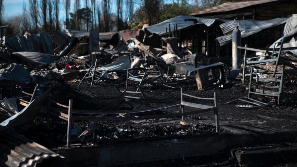 Indh investiga irregularidades en residencia de Pitrufquén tras incendio que dejó 16 adultos mayores fallecidos