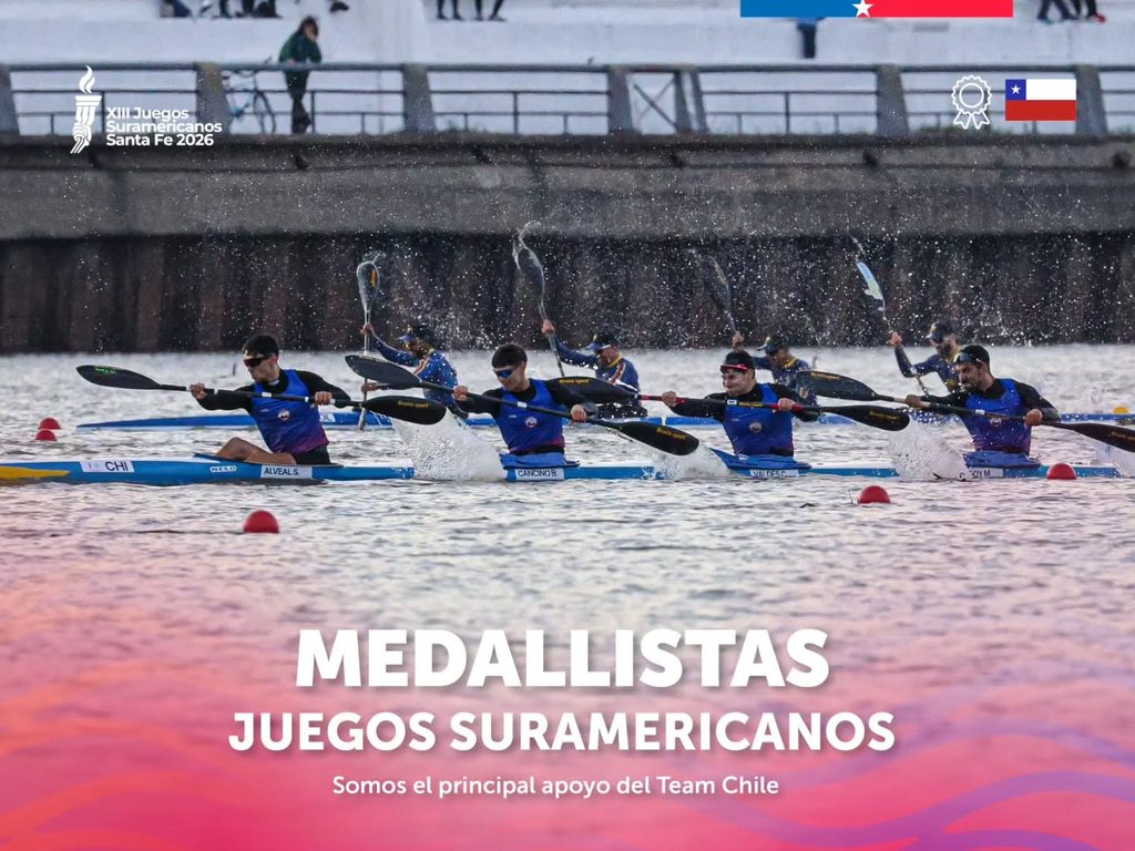 Atletas de La Araucanía celebrando sus medallas obtenidas en los Juegos Suramericanos Santa Fe 2026