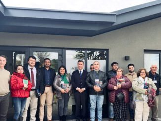 Reunion de autoridades comunales y vecinos por proyectos de agua potable rural en Loncoche