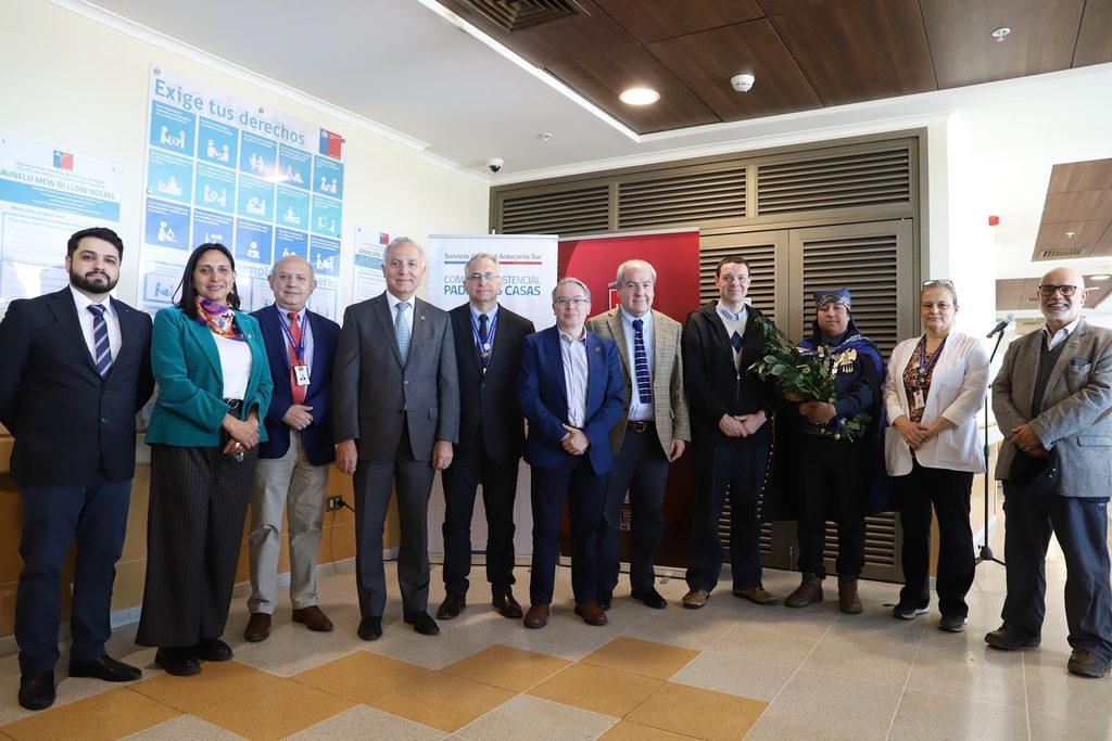 Inauguración de nueva unidad de fonoaudiología en el Complejo Asistencial Padre Las Casas con equipamiento especializado.