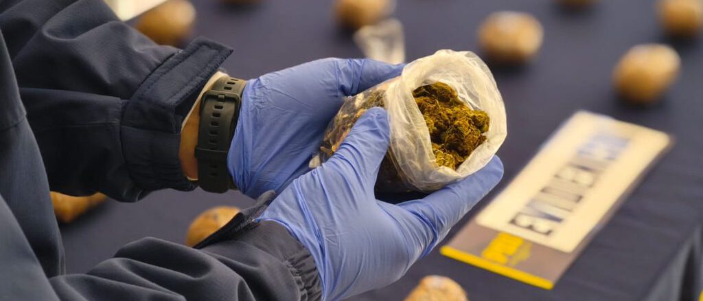 Detectives de la PDI incautan cargamento de cocaína oculto en un vehículo en la ciudad de Angol