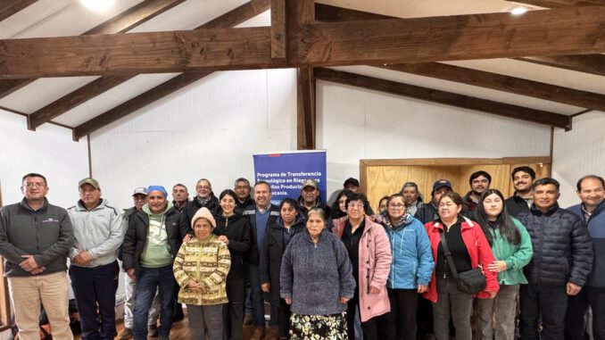 Pequeños agricultores de Malleco reciben sus diplomas tras completar talleres de riego de la CNR en La Araucanía