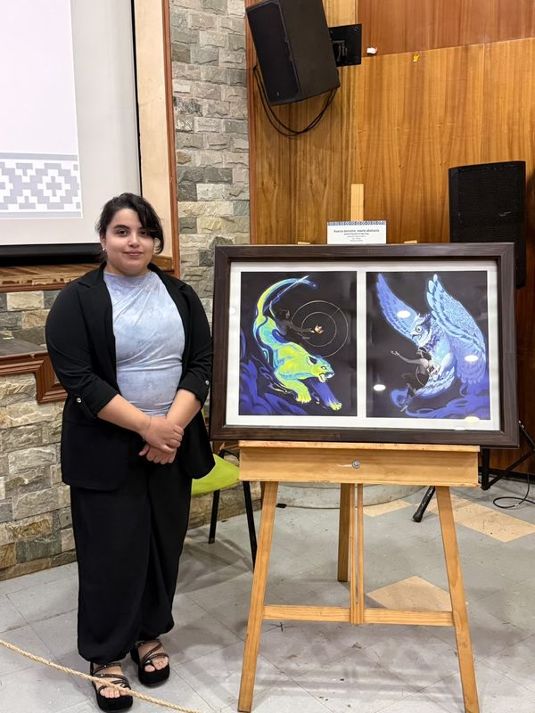 Obras de arte y artesania mapuche en la exposicion Figuras de la Frontera en Perquenco