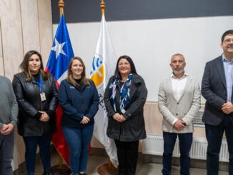 Estudiantes y emprendedores participan en seminario de formalización en la Universidad Católica de Temuco