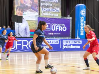 Deportistas universitarios de Chile y Argentina participando en los juegos binacionales en Temuco