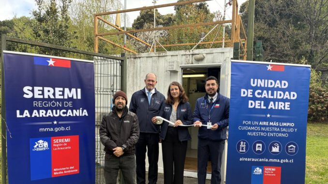 Vista aérea de Temuco con estaciones de monitoreo de calidad del aire funcionando