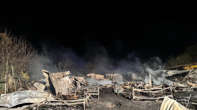 Escenario del incendio en el Hogar El Edén en Pitrufquén donde fallecieron 16 personas