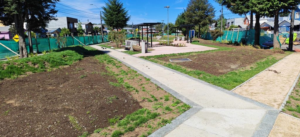 Renovada multicancha y áreas verdes en Villa Bellavista para el uso de la comunidad