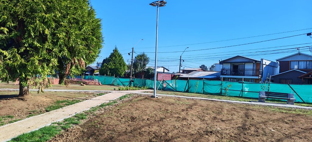 Renovada multicancha y áreas verdes en Villa Bellavista para el uso de la comunidad