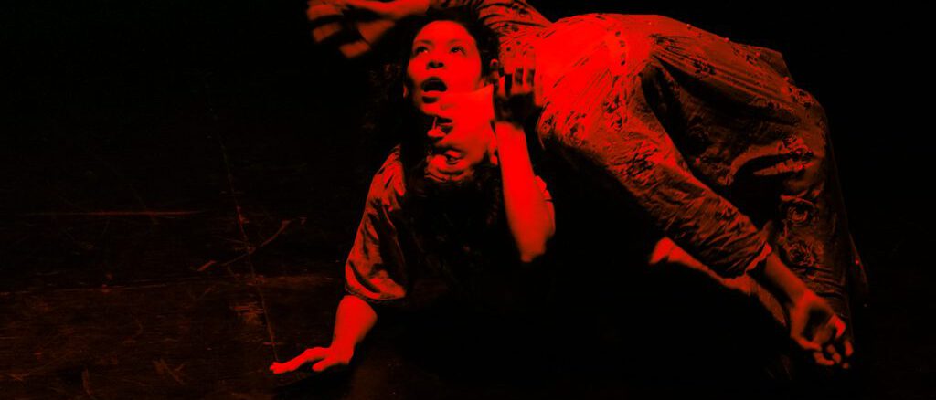 Actores de la obra Quien es Quien en la Carpa Teatro Trashumantes de Temuco