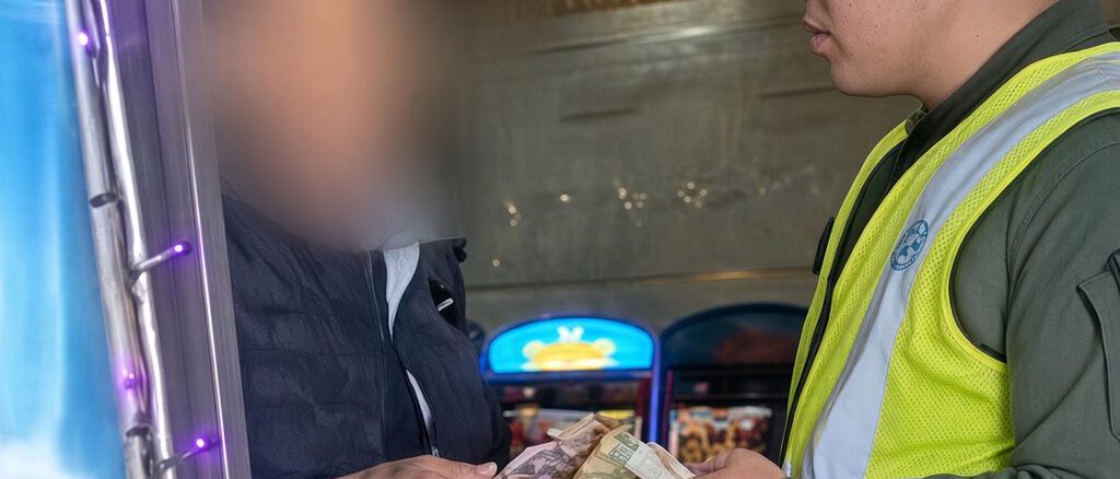 Ciudadano chino investigado por cohecho tras intentar sobornar a inspector en la comuna de Saavedra