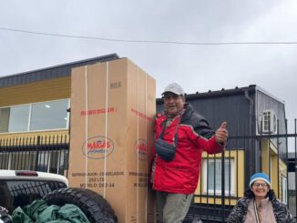 Entrega de refrigeradores de CONADI a familias mapuche afectadas por inundaciones en Pitrufquén