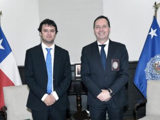 Diputado Eduardo Cretton en reunión con autoridades policiales sobre la presencia de la PDI en Traiguén