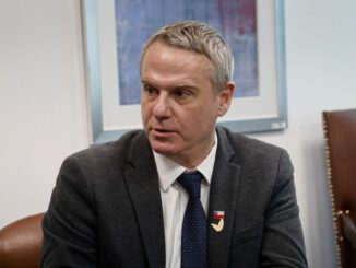 El diputado Tomas Kast en el Congreso Nacional respaldando el proyecto que endurece la libertad condicional.