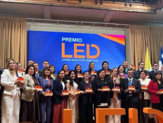 Raul Carrasco, director del Liceo Politecnico Pueblo Nuevo, premiado en el Premio LED 2026 en Santiago