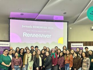 Personal medico del Hospital Dr. Hernan Henriquez Aravena participando en el proyecto nacional de demencias Rememver