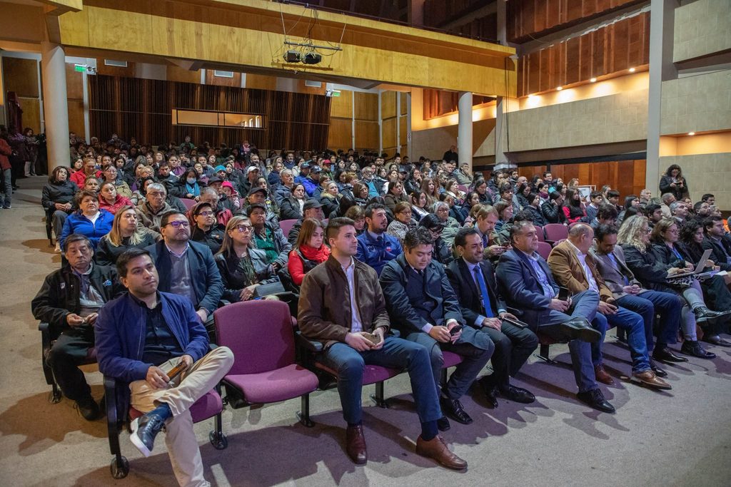 Sesión histórica de la Comisión de Vivienda en la comuna de Lautaro con autoridades y dirigentes sociales