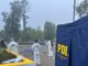 Investigación policial por homicidio en la Plaza de Armas de Nueva Imperial con presencia de Carabineros y PDI.