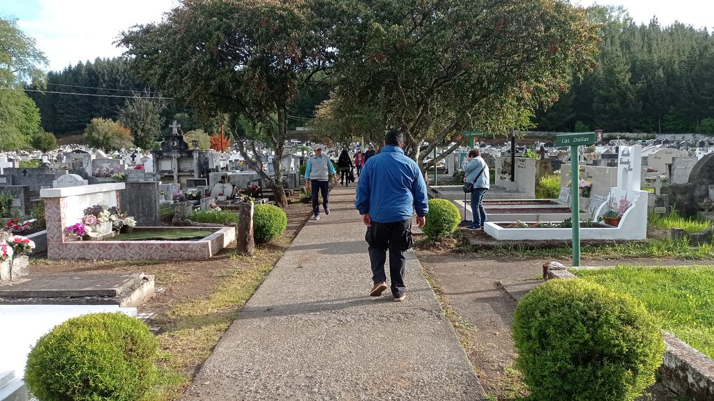 Cementerio Municipal de Villarrica con horarios y recomendaciones para el Día de Todos los Santos