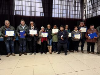 Entrega de recursos y proyectos de inversión de INDAP a agricultores de la comuna de Toltén