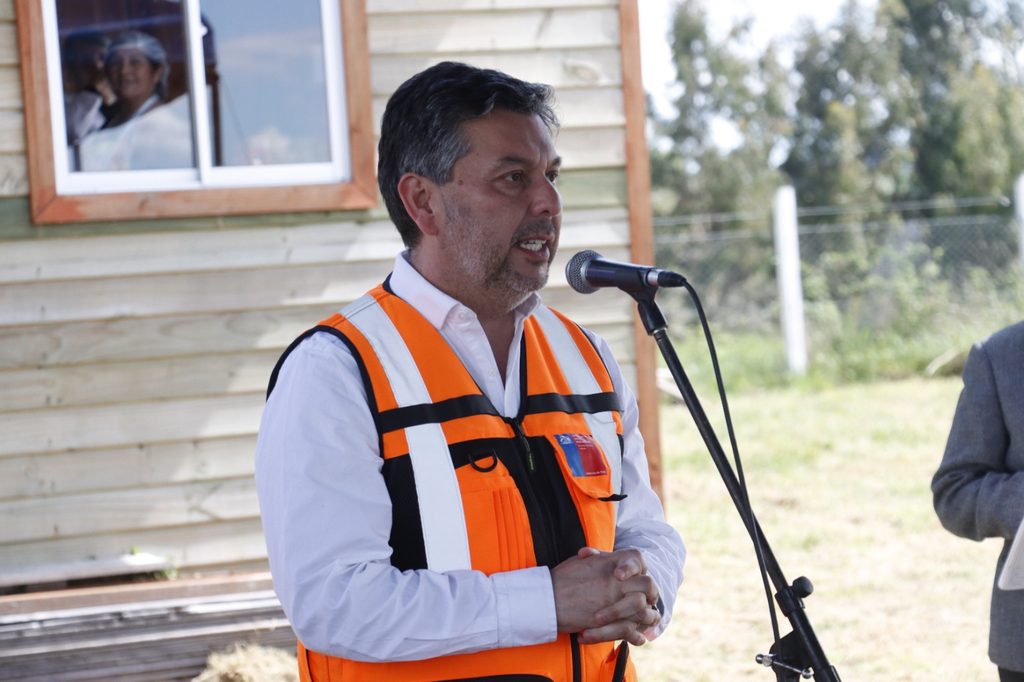 Obras del proyecto de agua potable rural Catrico Los Ulmos en Villarrica financiadas por la DOH
