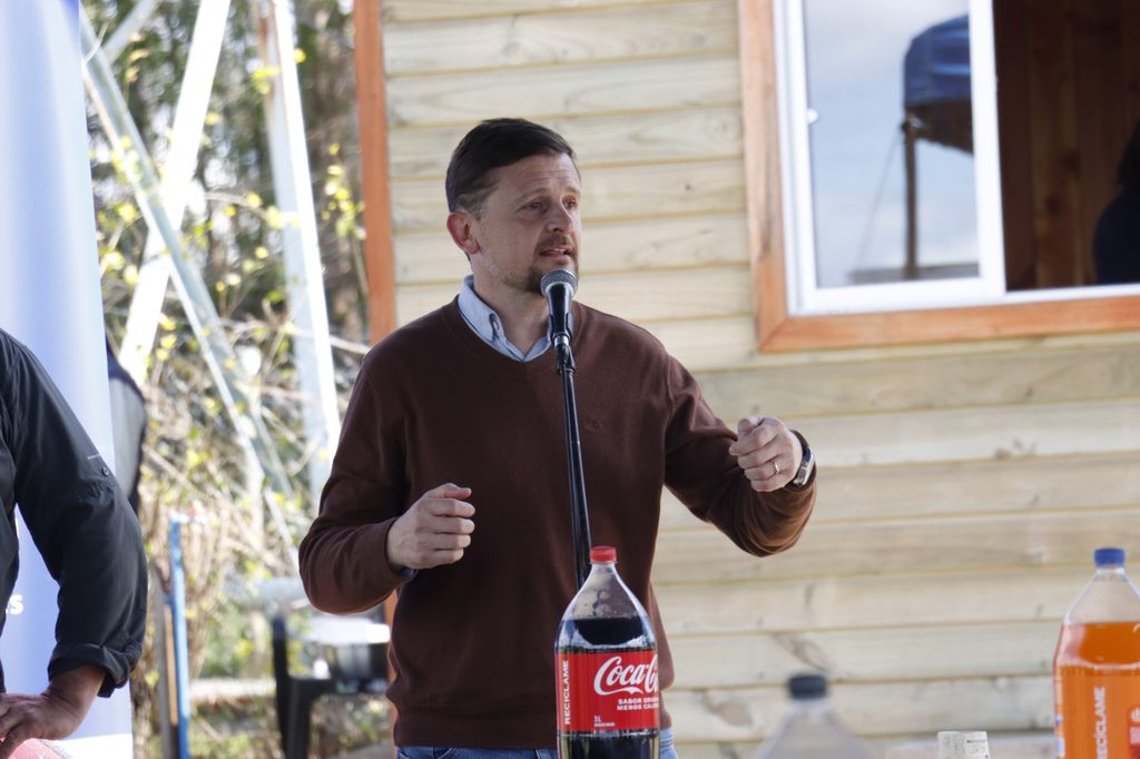 Obras del proyecto de agua potable rural Catrico Los Ulmos en Villarrica financiadas por la DOH